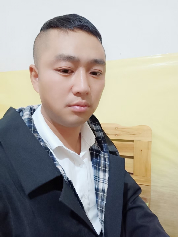 小天的第一张照片--阜阳父母相亲团